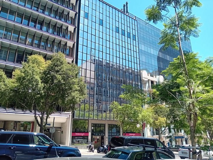 Escritório c/ 255 m² - Rua Castilho - Lisboa