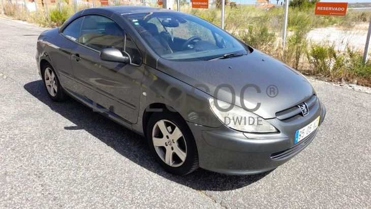 Peugeot 307 · Ano 2004