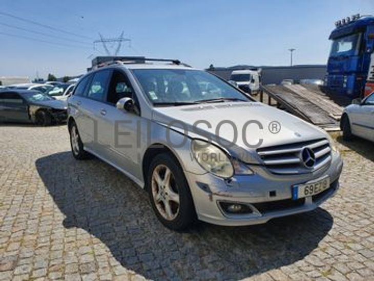 Mercedes-Benz R320 · Ano 2007