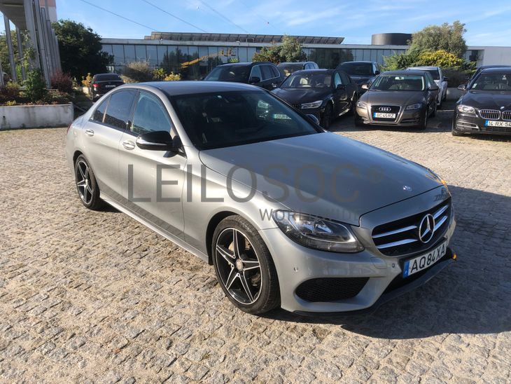 Mercedes-Benz C220 · Ano 2015