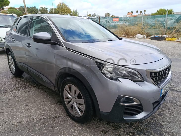 Peugeot 3008 1.5 Blue HDI · Ano 2019