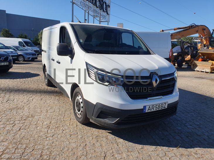 Renault Trafic · Ano 2022