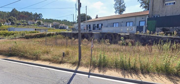 Usufruto de Terreno · Felgueiras