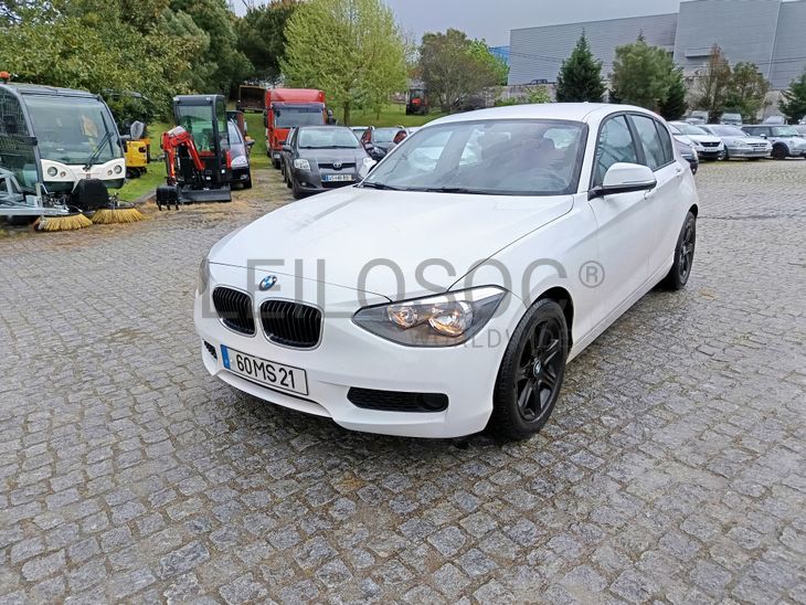 BMW 116d · Ano 2012