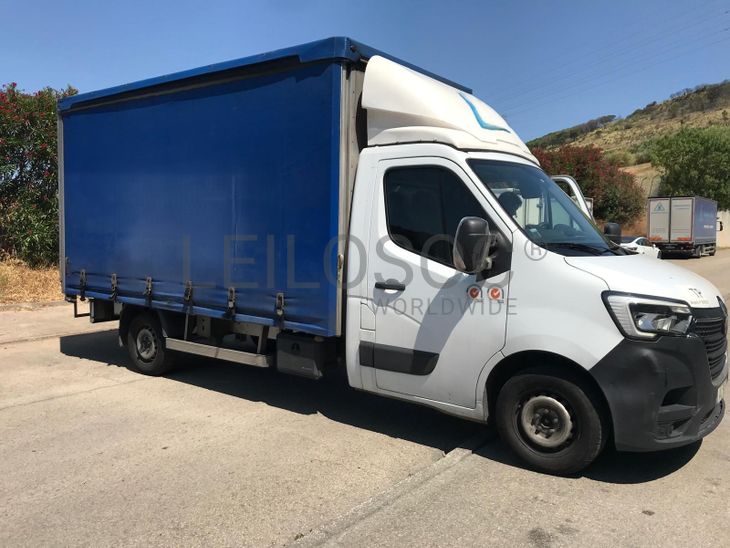 Renault Master · Ano 2021