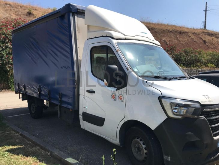 Renault Master · Ano 2022