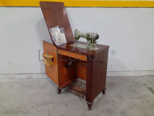 Máquina Costura Oliva