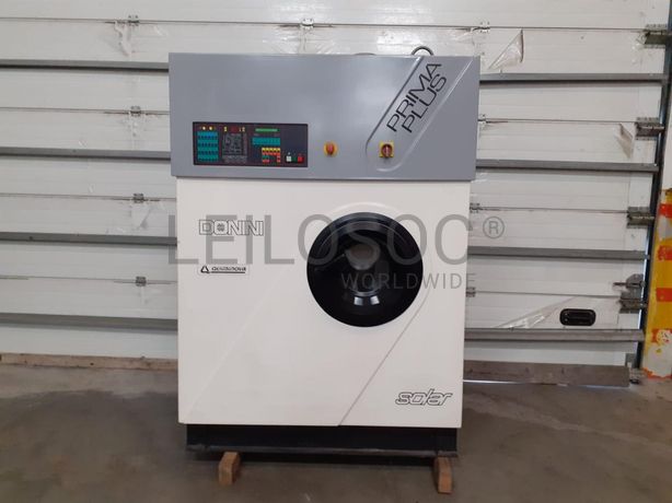 Máquina Lavar Donini