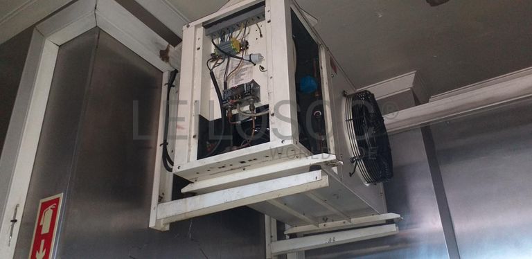 Câmaras de Frio + Material Informático · Valença