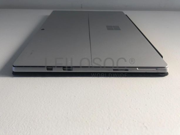 Portátil Microsoft Surface Pro 5 ·