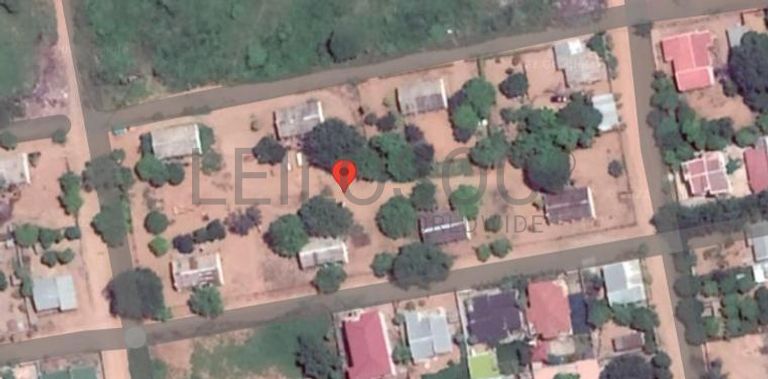 Condomínio com 14 moradias em Tete ·