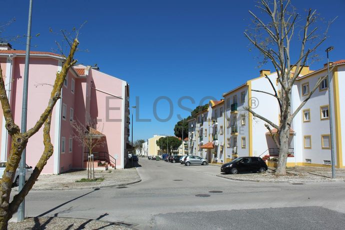 Apartamento T2 · Azeitão, Setúbal