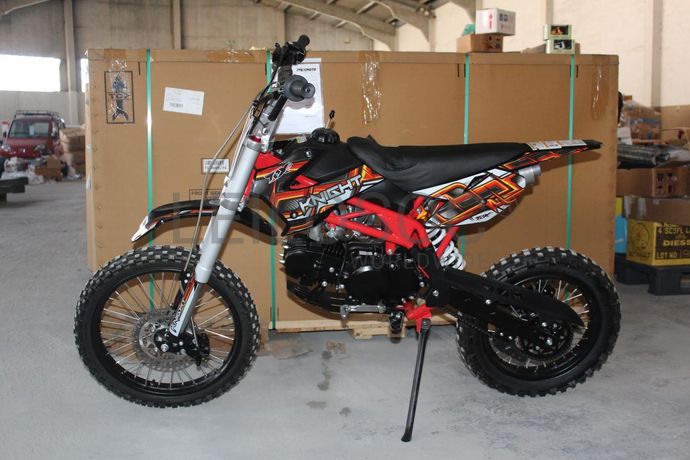 Motociclo TOX125 KNIGHT