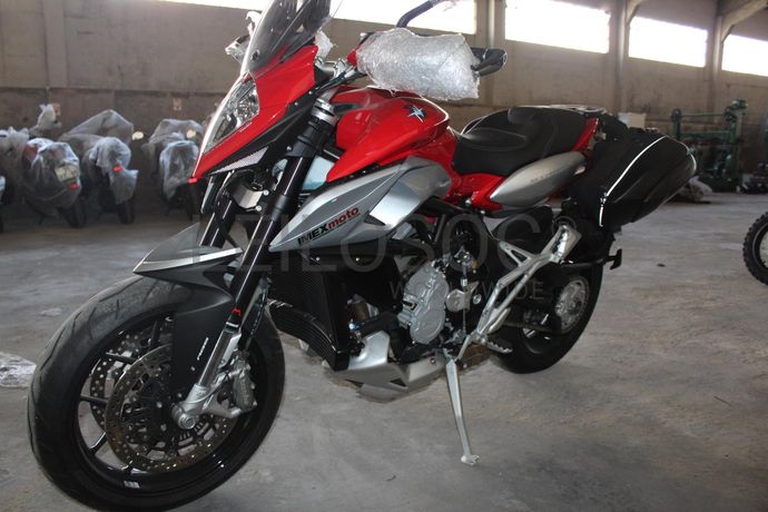 MV Augusta STRADALE 800