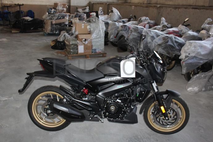 Bajaj Dominar D400 ABS