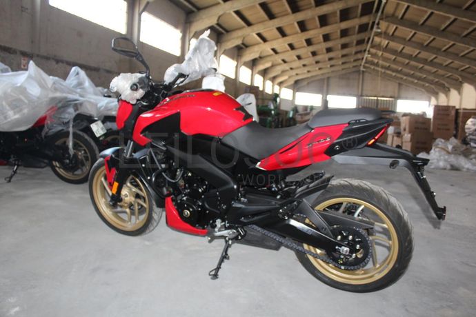 Bajaj Dominar D400 ABS