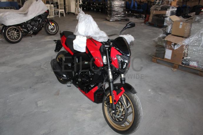 Bajaj Dominar D400 ABS