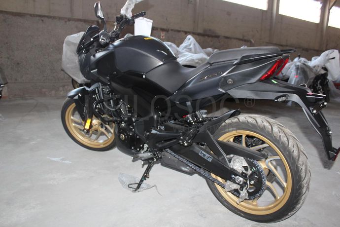 Bajaj Dominar D400 ABS