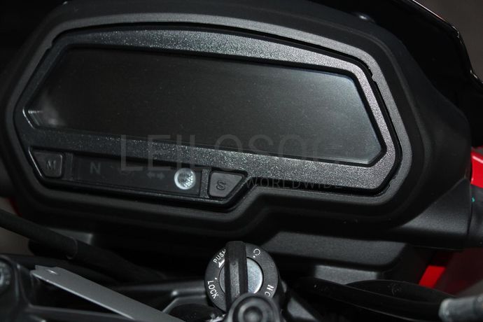 Bajaj Dominar D400 ABS