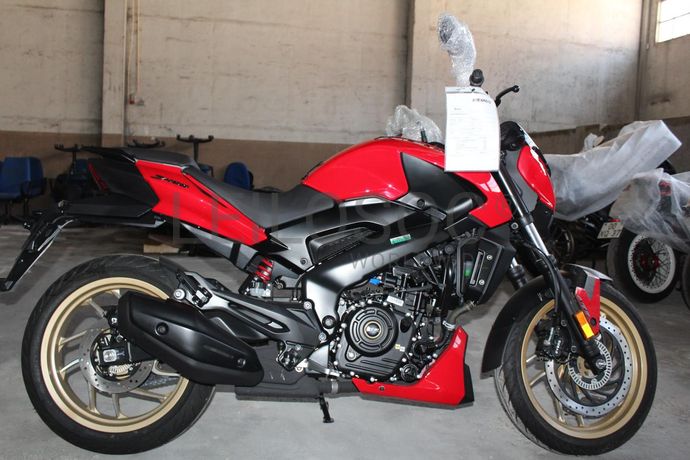 Bajaj Dominar D400 ABS