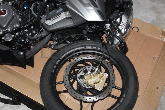 Bajaj Pulsar NS 200 FI ABS