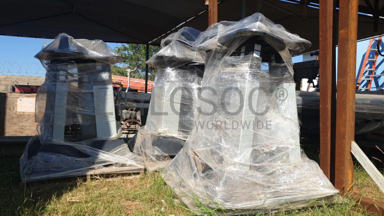 Local portable security ·