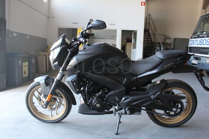 Bajaj Dominar D400 ABS