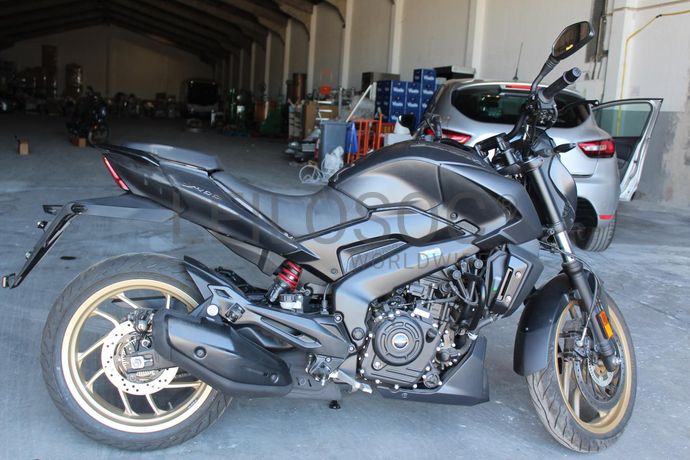 Bajaj Dominar D400 ABS