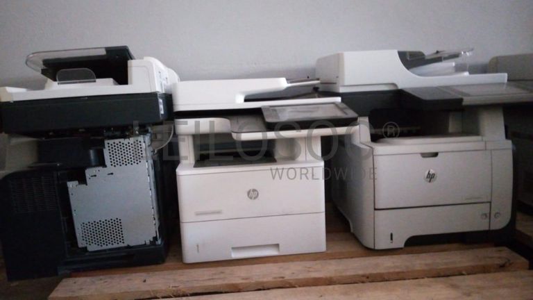 Material Informático ·