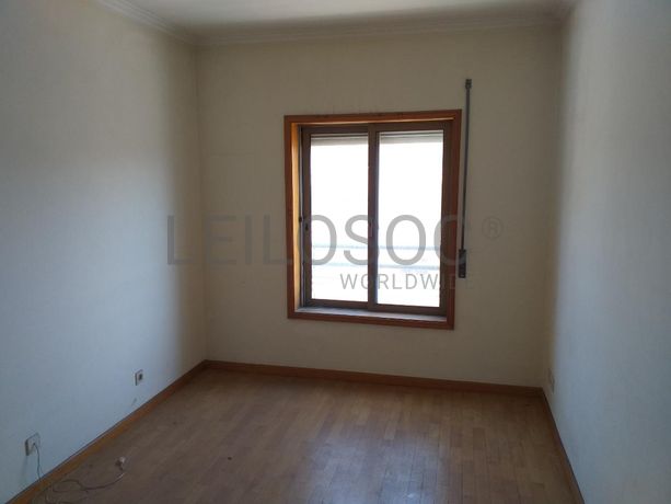 Apartamento T2 + Garagem · São João da Madeira