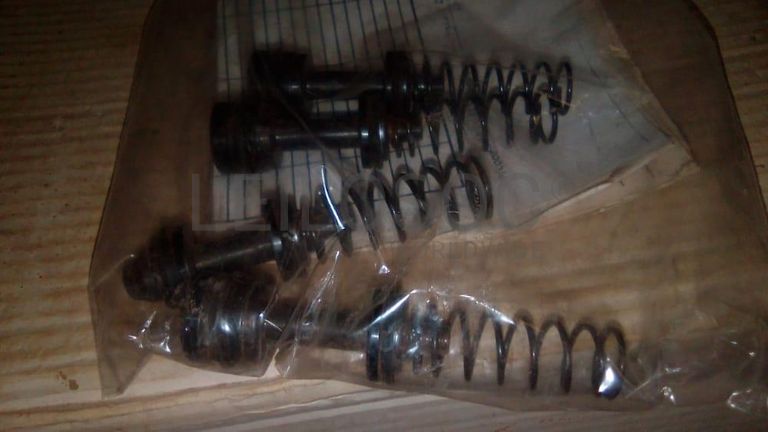 Peças e Acessórios ·