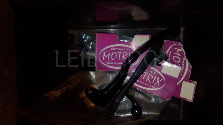 Peças e Acessórios ·