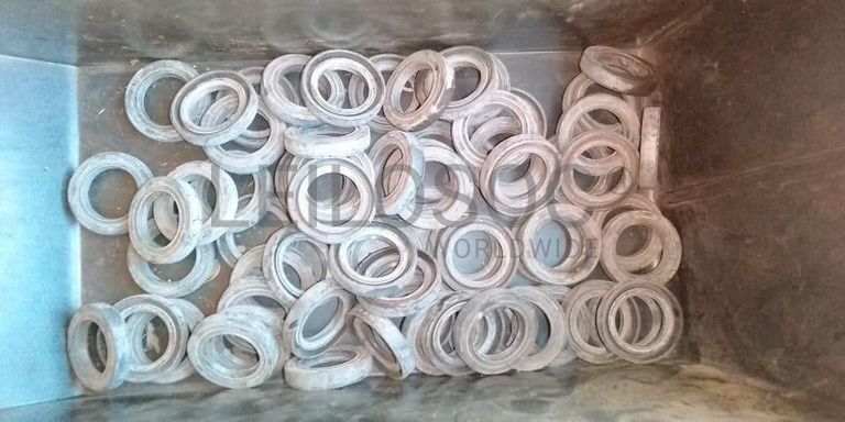 Peças e Acessórios ·