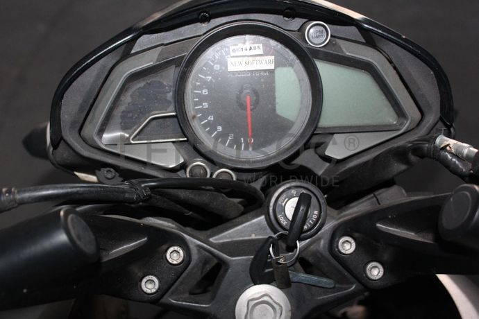 Bajaj Pulsar NS 200 FI ABS