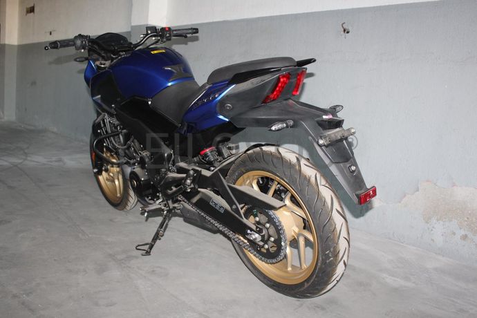 Bajaj Dominar D400 ABS