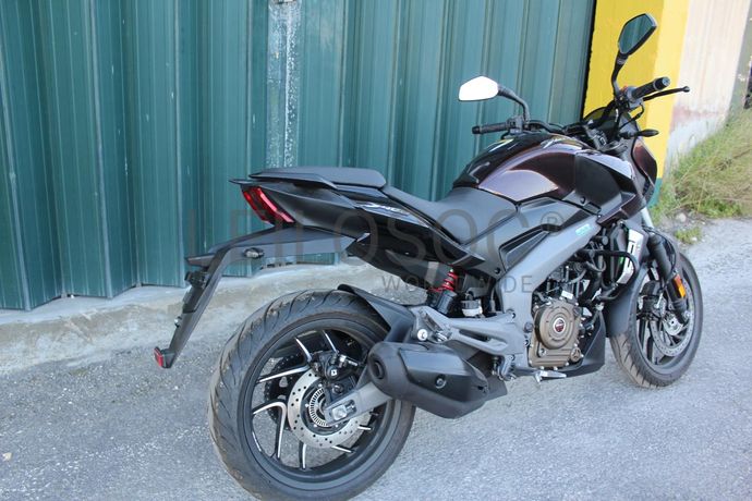 Bajaj Dominar D400 ABS