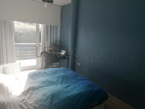 Moradia V3 com Piscina inserida na Quinta da Moura · Oeiras