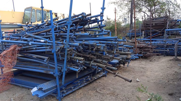 Andaimes | Scaffolding · 