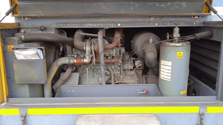 ATLAS COPCO XAS 186 ·