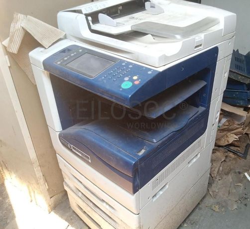 Mobiliário de escritório + Diversos + Diversos + Diversos + Material Informático + Rolos de Arame + Diversos + Diversos + Para Choques + Contentor de 40P · 