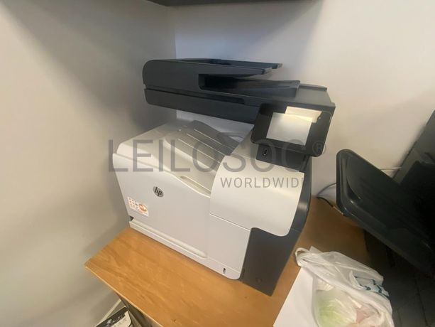 Equipamentos eletrónicos ·