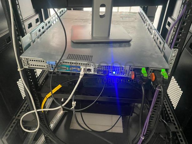 Equipamentos eletrónicos ·