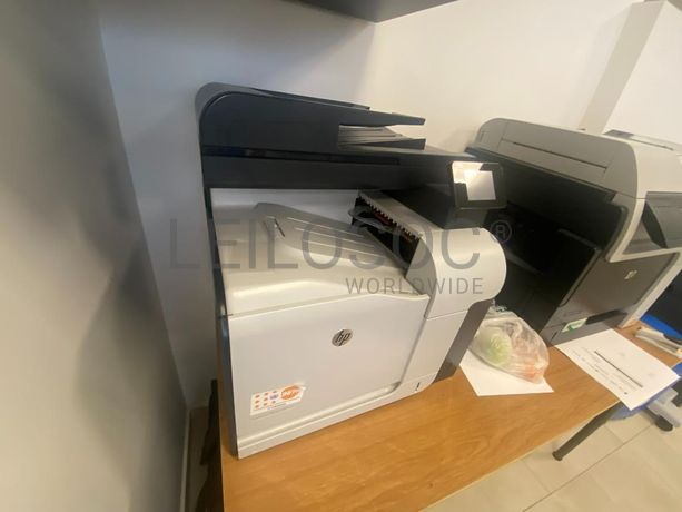 Equipamentos eletrónicos ·