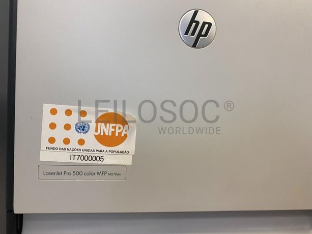 Equipamentos eletrónicos ·