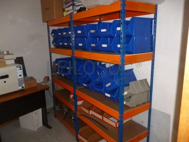 Carro para ferramentas + Equipamento Diverso