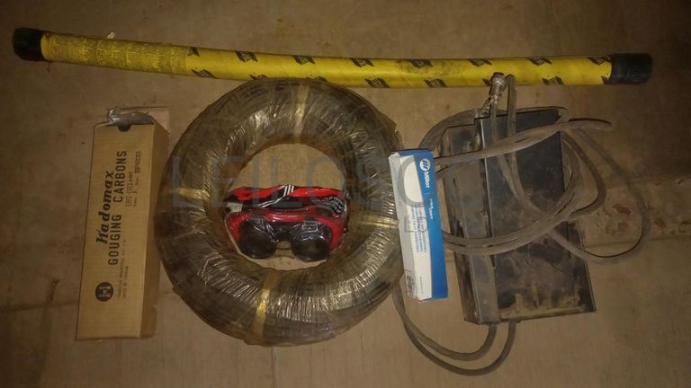 Diversos + Diversos + Diversos + Gerador + Wedinb box + Diversos + Wedding Machine + Diversos + Rolls Jig + Diversos + Contentor de 40P ·