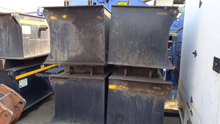 MANITOWOC 2250 SERIES 3 ·