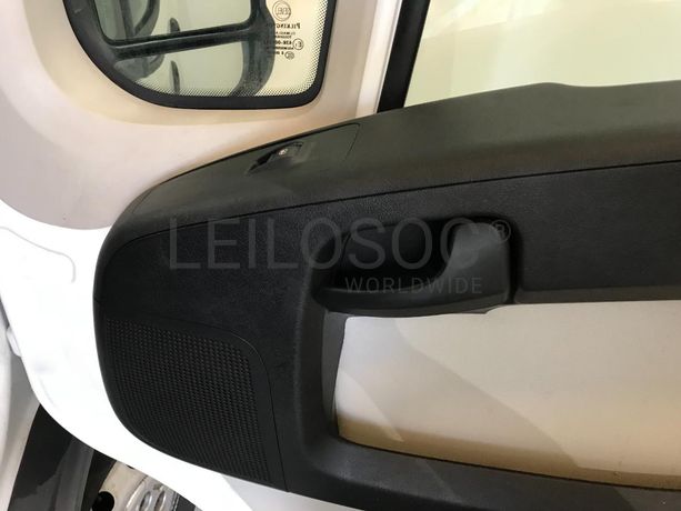 Peugeot Boxer 2.0 Blue HDI · Ano 2017