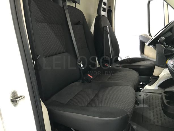 Peugeot Boxer 2.0 Blue HDI · Ano 2017