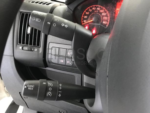 Peugeot Boxer 2.0 Blue HDI · Ano 2017